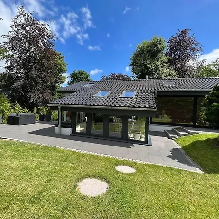 Gemuetliches Haus Zwischen Foerde Und Golfplatz Villa Heikendorf Eksteriør billede